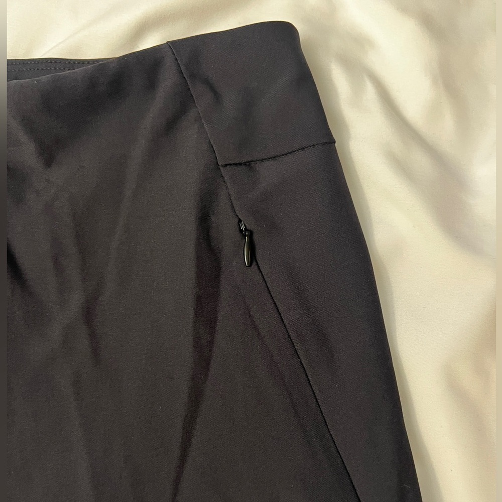 NWT Women’s Tail White Label Pull-On Golf Shorts Size 2 - Picture 2 of 4